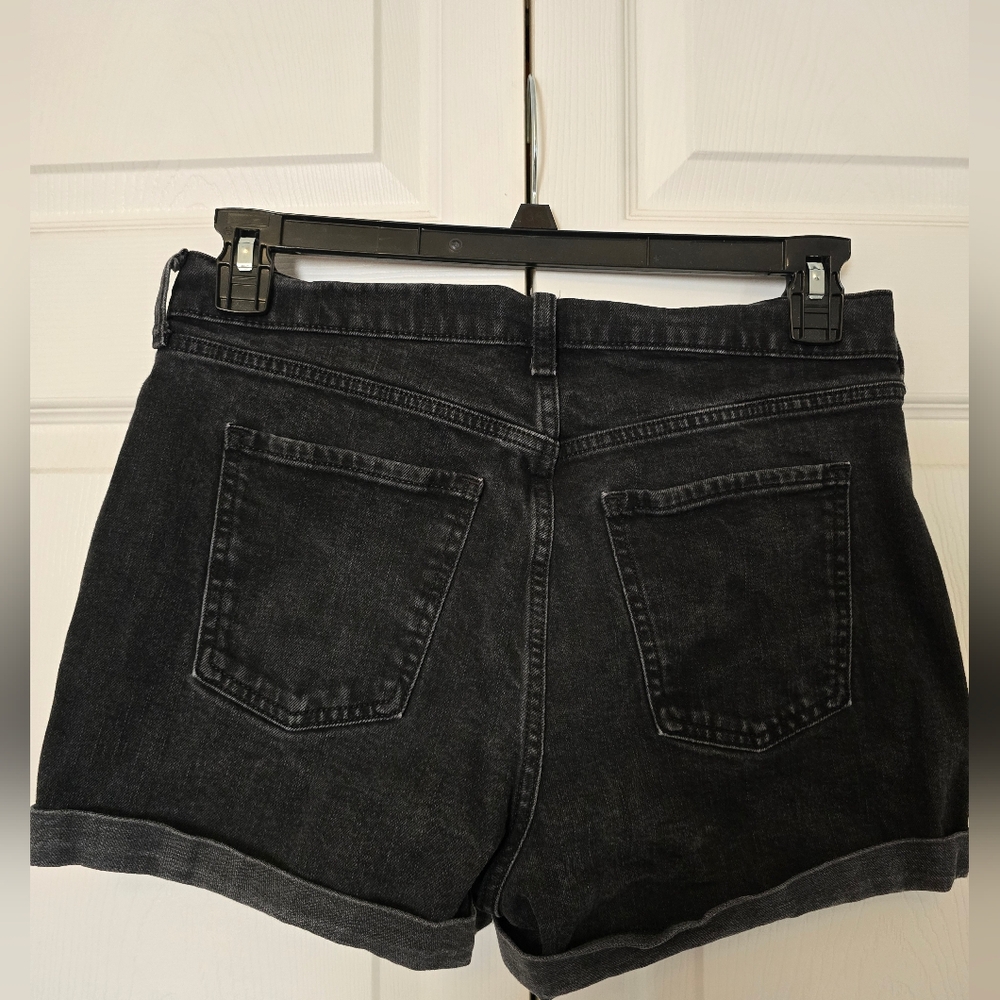 Mid Rise Boyfriend Short - Picture 2 of 3